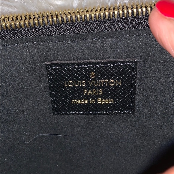 LV Jungle Print Limited Edition Double Zip - Picture 6 of 14